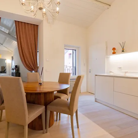 Apartment Elegante E Moderna Residenza Nel Cuore Di - Domus Verona